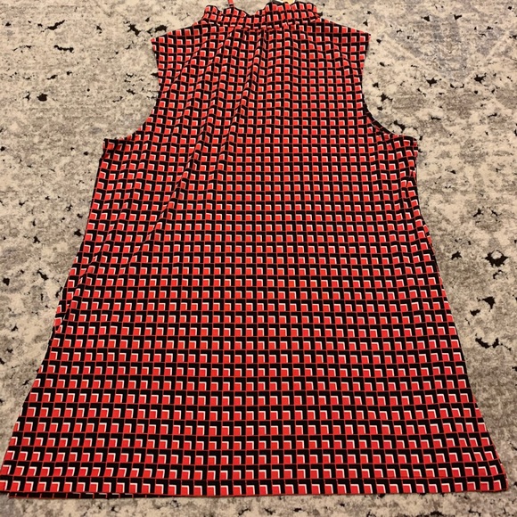 ✨New Red & Black Michael Kors Blouse✨ - Picture 3 of 8